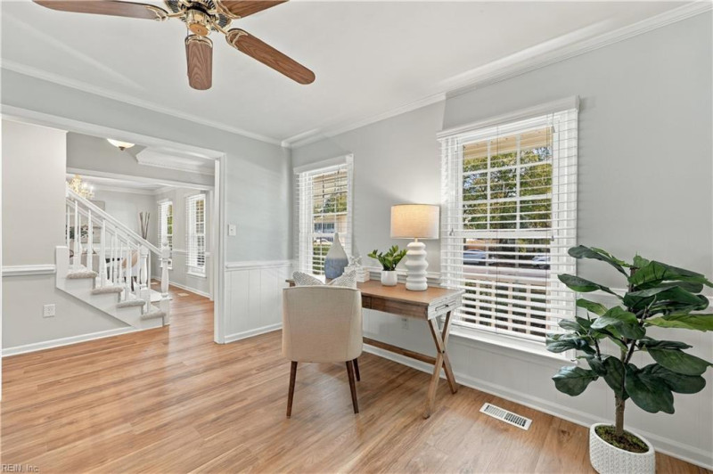 Photo 9 of 50 residential for sale in Chesapeake virginia