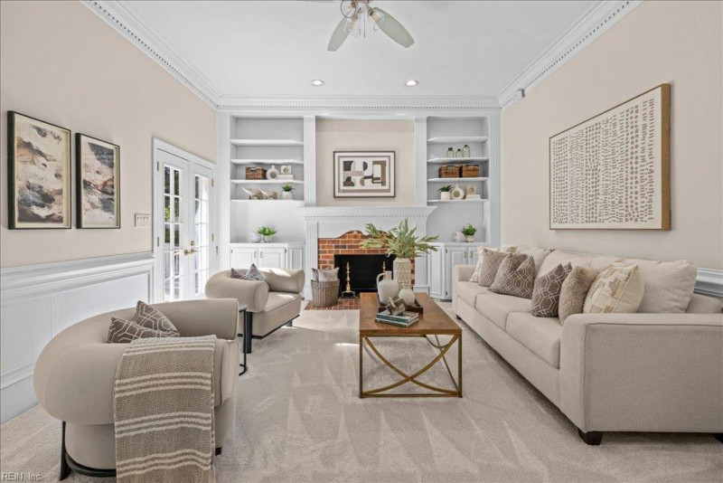 Photo 11 of 48 residential for sale in Hampton virginia
