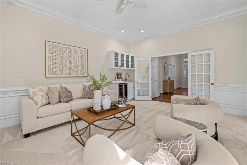 Photo 12 of 48 residential for sale in Hampton virginia
