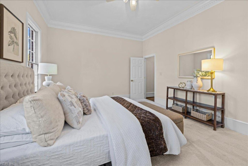 Photo 21 of 48 residential for sale in Hampton virginia