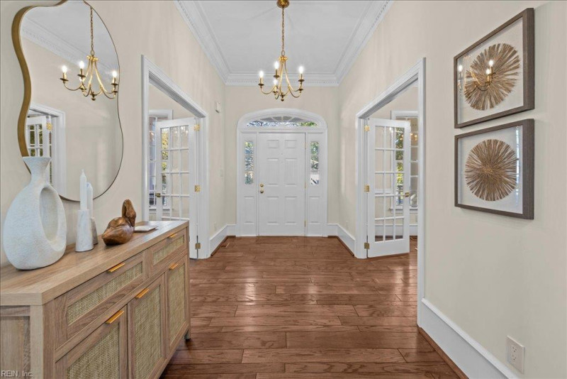 Photo 4 of 48 residential for sale in Hampton virginia