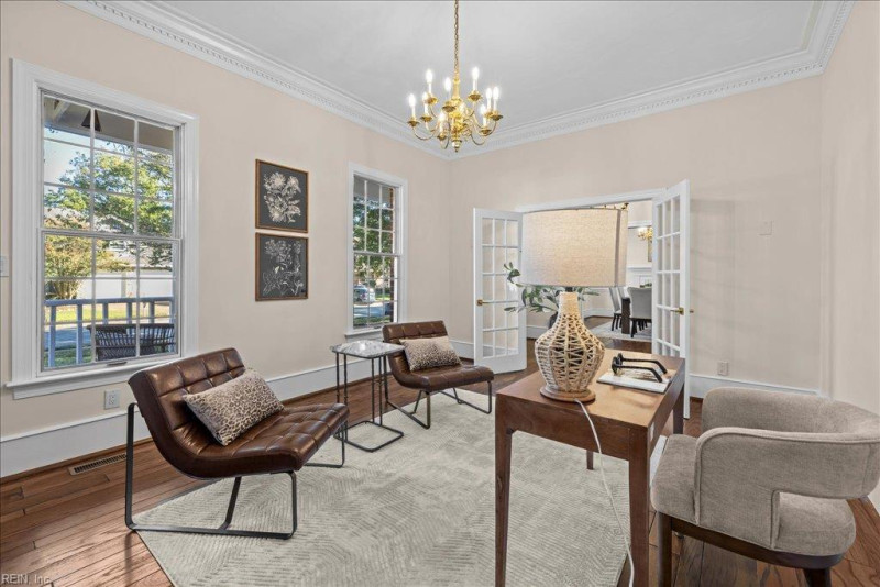Photo 6 of 48 residential for sale in Hampton virginia