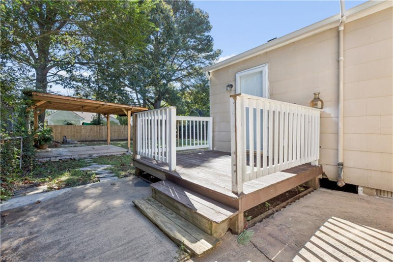 Photo 29 of 33 residential for sale in Norfolk virginia Photo 29 of 33 residential for sale in Norfolk virginia