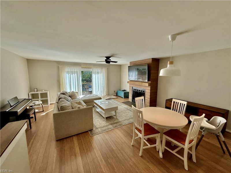 Photo 22 of 30 residential for sale in Virginia Beach virginia