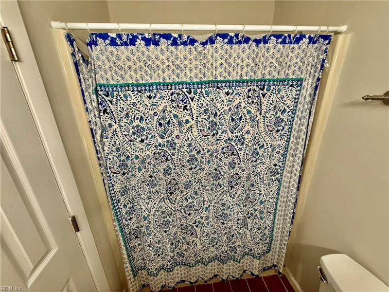 Photo 6 of 30 residential for sale in Virginia Beach virginia