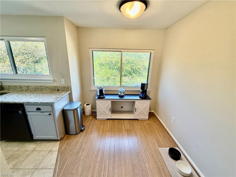 Photo 8 of 30 residential for sale in Virginia Beach virginia