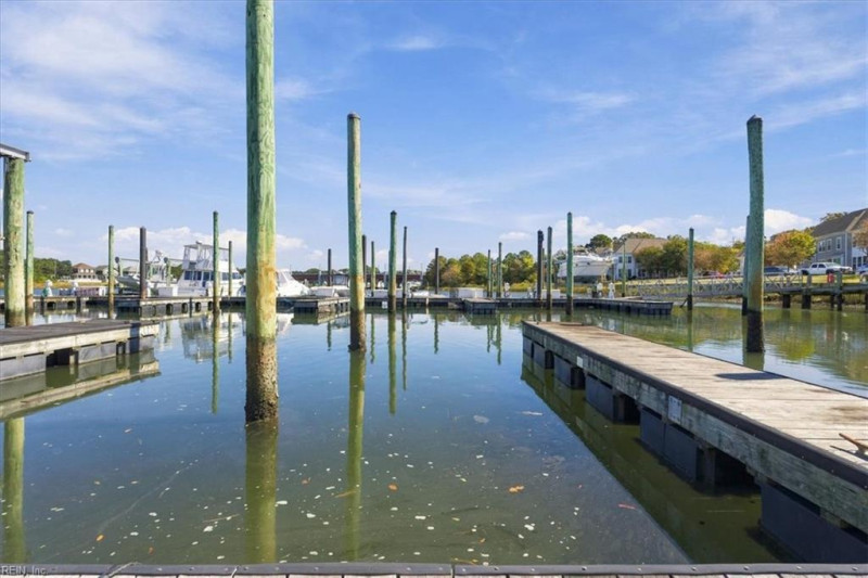 Photo 32 of 45 residential for sale in Norfolk virginia Photo 32 of 45 residential for sale in Norfolk virginia