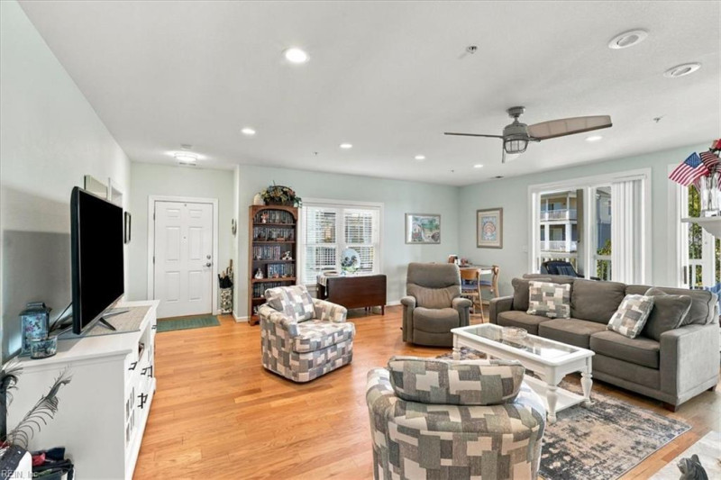 Photo 7 of 45 residential for sale in Norfolk virginia Photo 7 of 45 residential for sale in Norfolk virginia