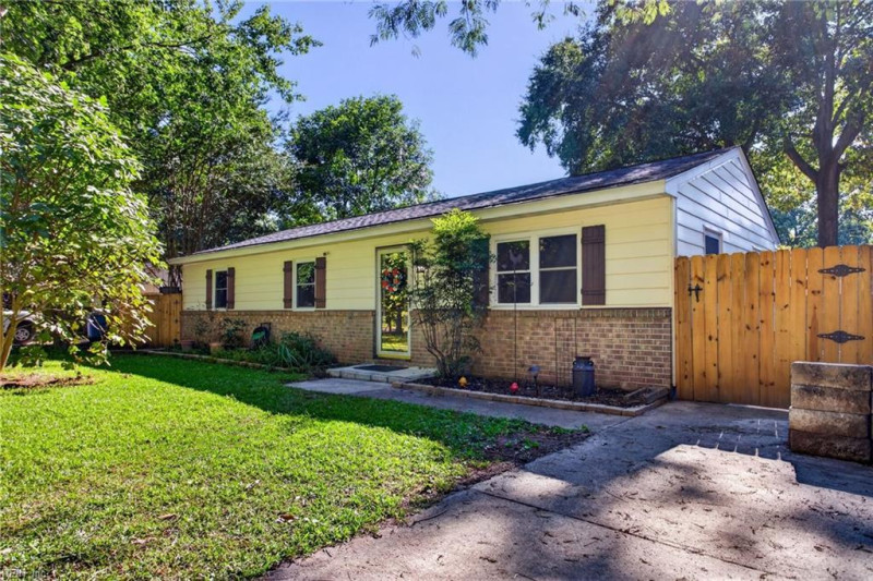 Photo 1 of 41 residential for sale in Chesapeake virginia