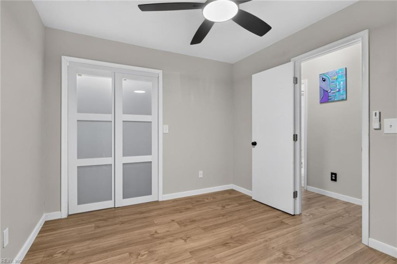 Photo 19 of 41 residential for sale in Chesapeake virginia