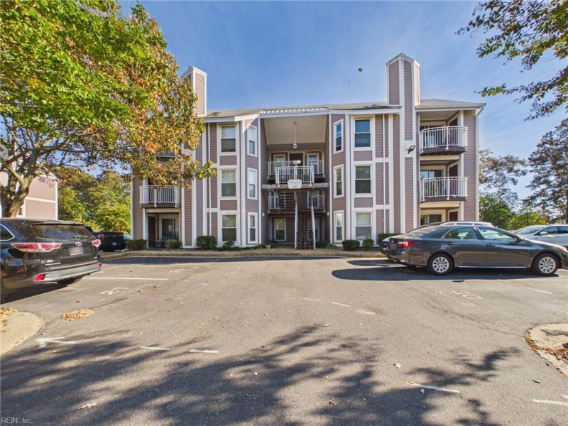 Photo 1 of 39 residential for sale in Virginia Beach virginia Photo 1 of 39 residential for sale in Virginia Beach virginia