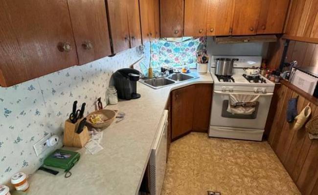 1328 Hawk Avenue, Virginia Beach, VA 23453