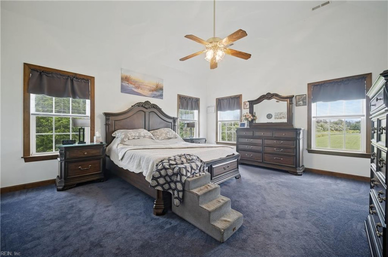 Photo 22 of 33 residential for sale in Currituck County virginia