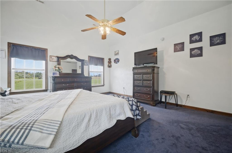 Photo 23 of 33 residential for sale in Currituck County virginia
