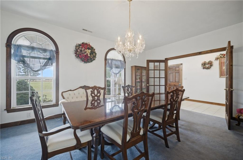 Photo 8 of 33 residential for sale in Currituck County virginia