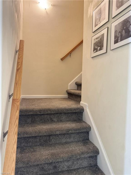 Photo 14 of 23 residential for sale in Virginia Beach virginia