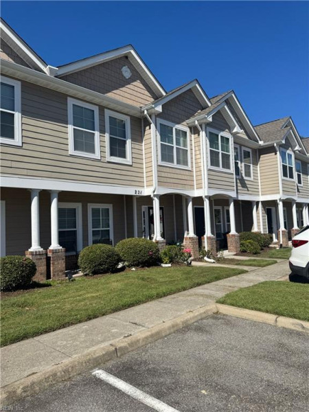 Photo 2 of 23 residential for sale in Virginia Beach virginia