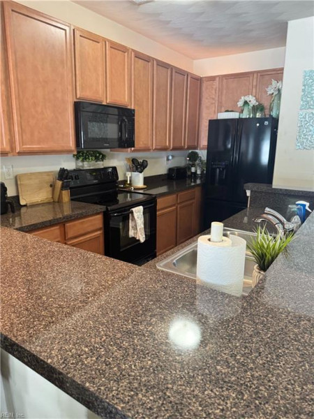 Photo 8 of 23 residential for sale in Virginia Beach virginia
