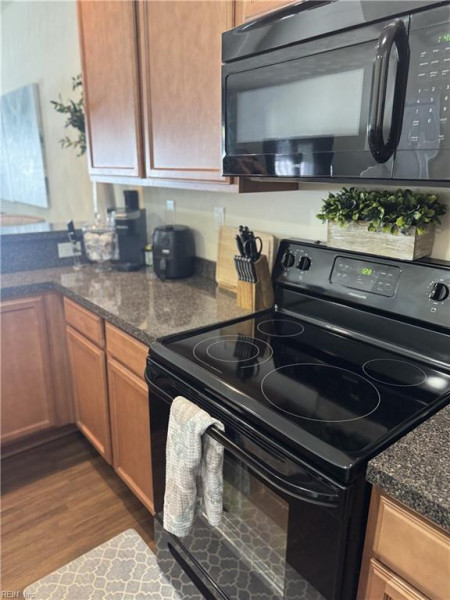 Photo 9 of 23 residential for sale in Virginia Beach virginia