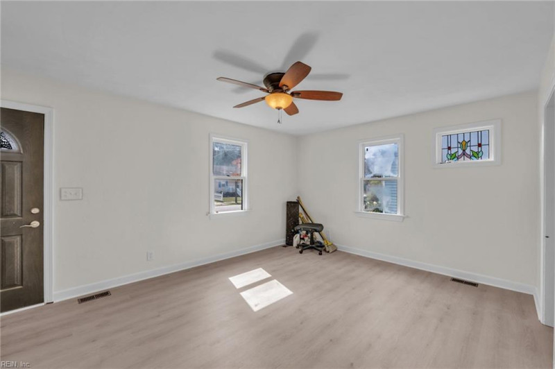 Photo 3 of 34 residential for sale in Norfolk virginia Photo 3 of 34 residential for sale in Norfolk virginia