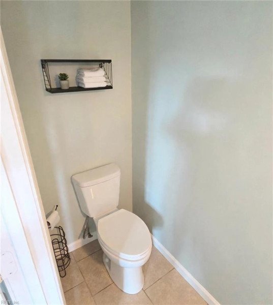 Photo 11 of 24 residential for sale in Virginia Beach virginia