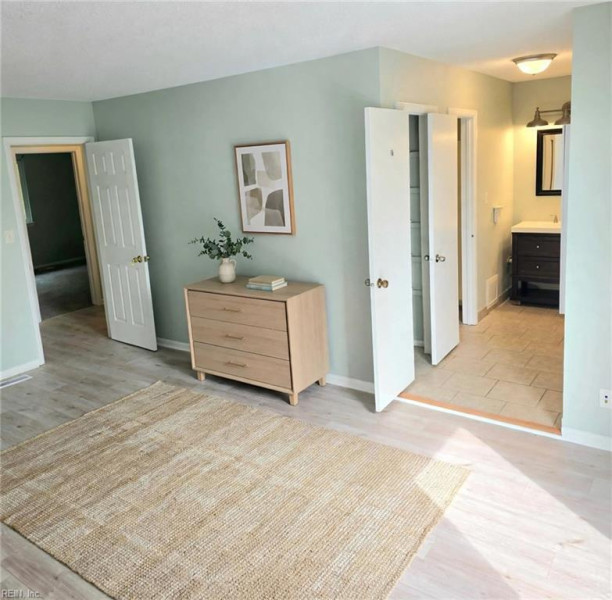 Photo 14 of 24 residential for sale in Virginia Beach virginia