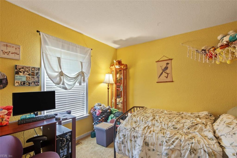 Photo 24 of 35 residential for sale in Chesapeake virginia
