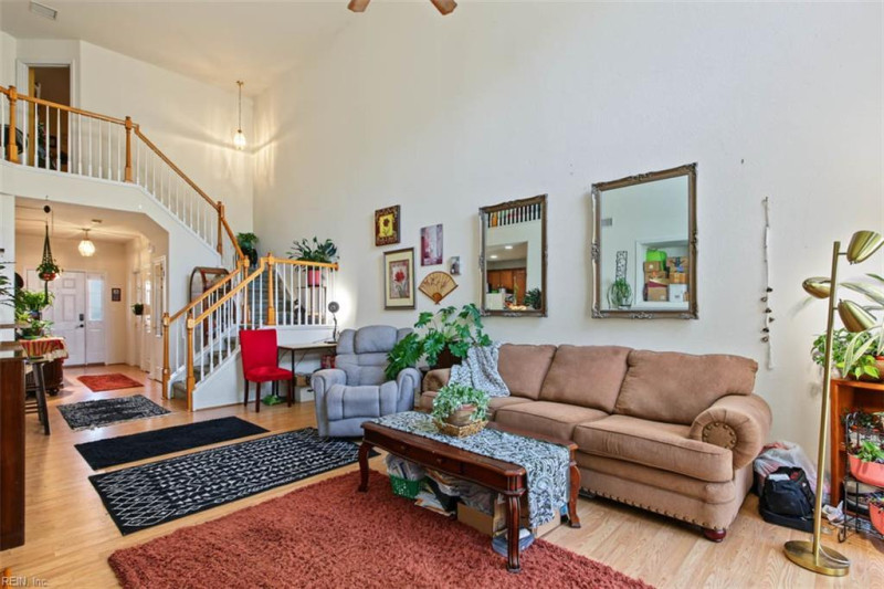 Photo 9 of 35 residential for sale in Chesapeake virginia