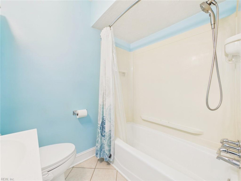 Photo 33 of 50 residential for sale in Virginia Beach virginia Photo 33 of 50 residential for sale in Virginia Beach virginia