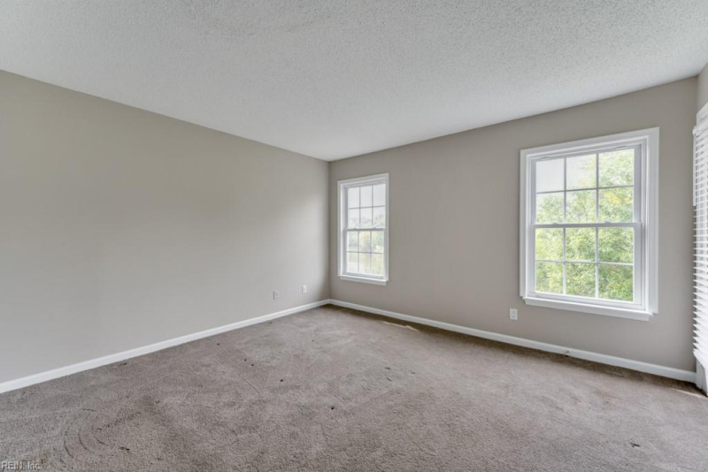 Photo 17 of 30 residential for sale in Virginia Beach virginia