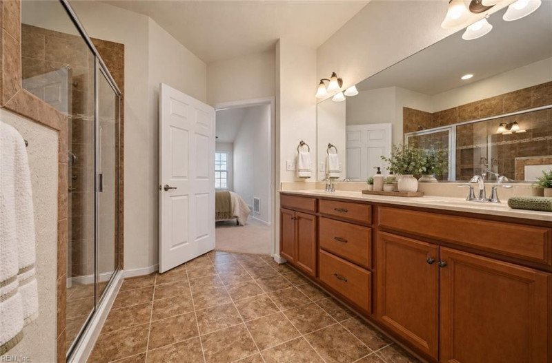 Photo 10 of 50 residential for sale in Chesapeake virginia Photo 10 of 50 residential for sale in Chesapeake virginia