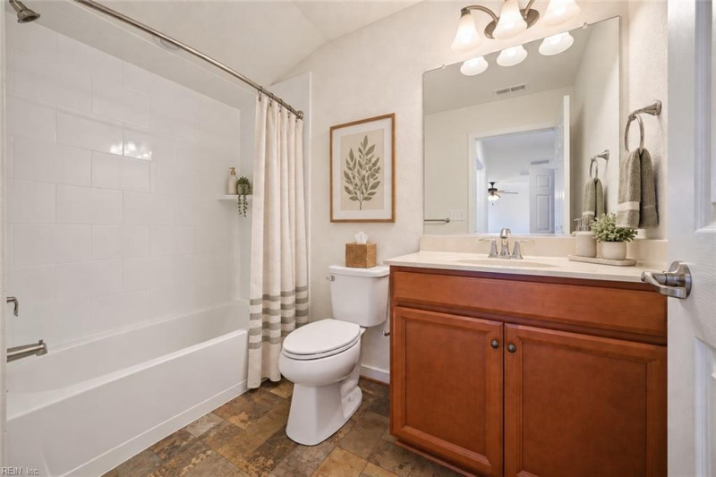 Photo 16 of 50 residential for sale in Chesapeake virginia Photo 16 of 50 residential for sale in Chesapeake virginia