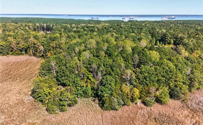 1356 Creekway Drive, Isle of Wight County, VA 23430