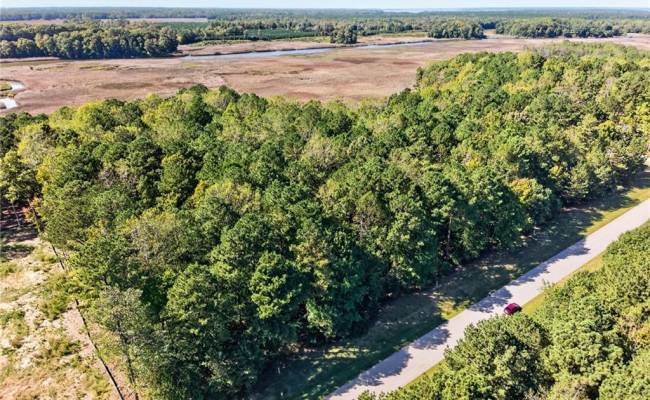 1356 Creekway Drive, Isle of Wight County, VA 23430
