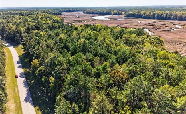 1356 Creekway Drive, Isle of Wight County, VA 23430