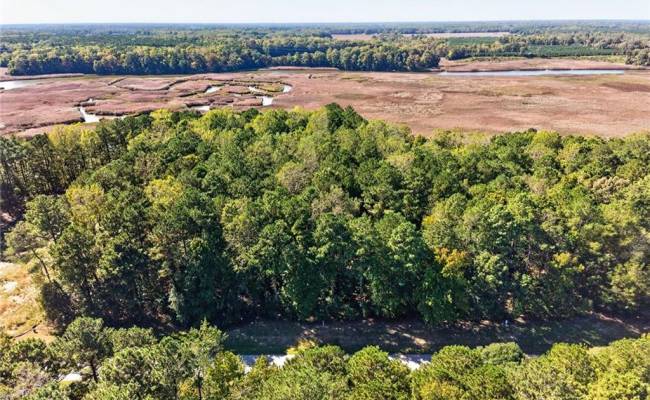 1356 Creekway Drive, Isle of Wight County, VA 23430