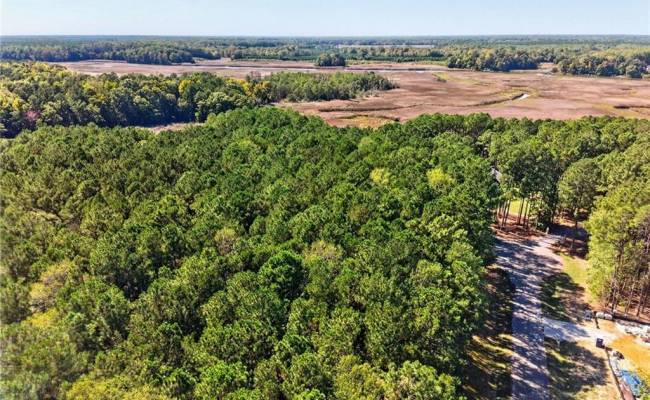 14310 Hardys Place, Isle of Wight County, VA 23430