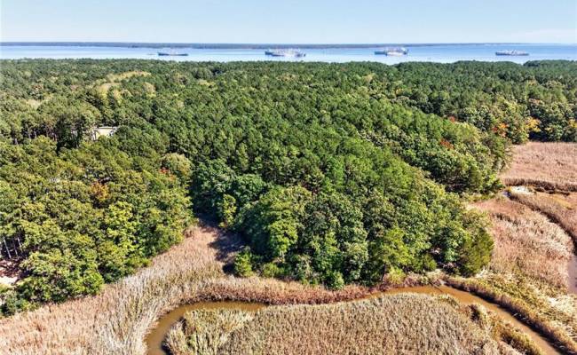 14310 Hardys Place, Isle of Wight County, VA 23430