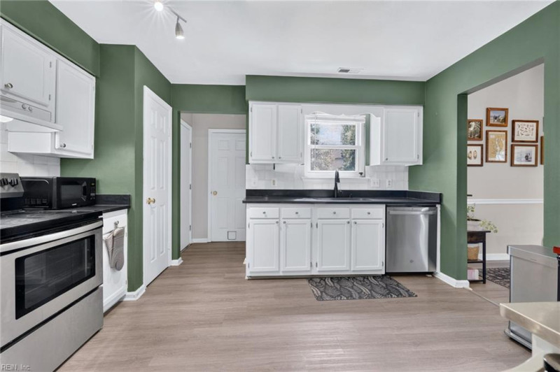Photo 5 of 18 residential for sale in Virginia Beach virginia Photo 5 of 18 residential for sale in Virginia Beach virginia