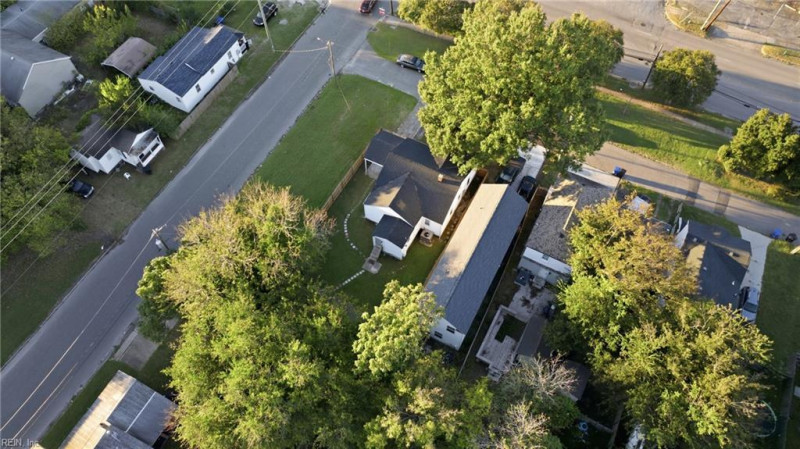 Photo 29 of 31 residential for sale in Portsmouth virginia