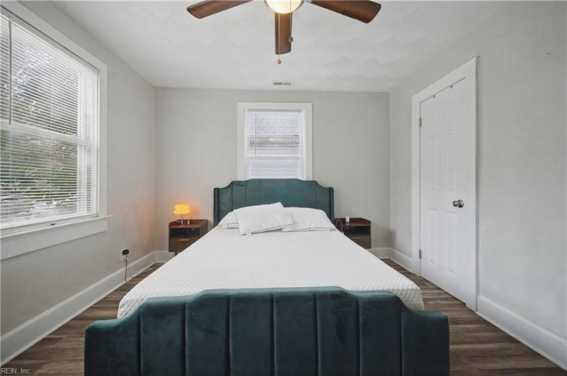 Photo 16 of 23 residential for sale in Norfolk virginia