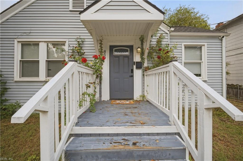 Photo 2 of 23 residential for sale in Norfolk virginia