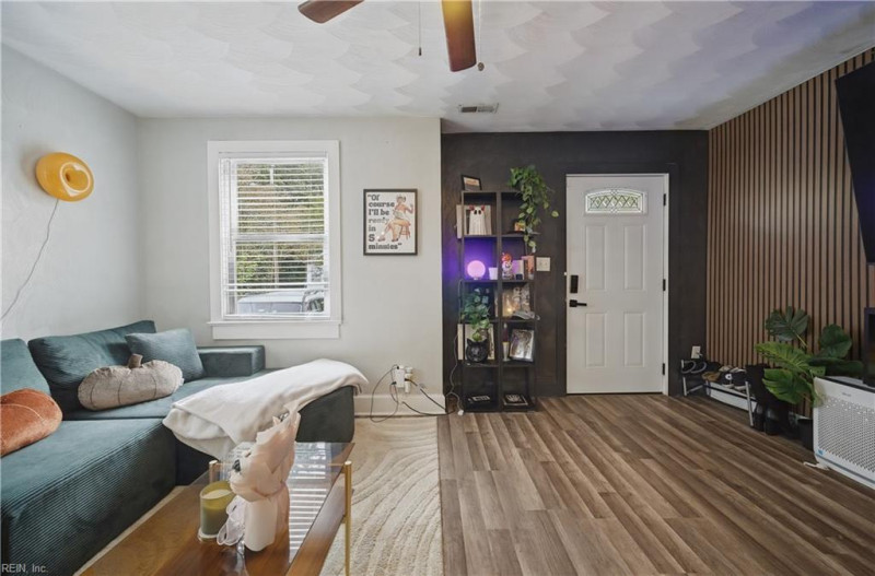 Photo 5 of 23 residential for sale in Norfolk virginia