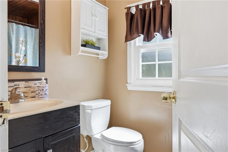 Photo 11 of 46 residential for sale in Norfolk virginia Photo 11 of 46 residential for sale in Norfolk virginia