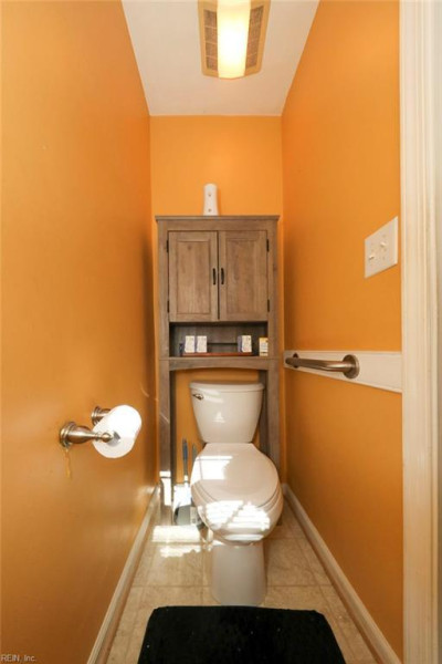 Photo 35 of 47 residential for sale in Chesapeake virginia