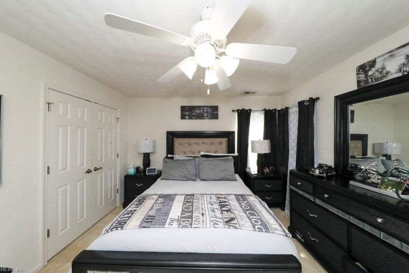 Photo 40 of 47 residential for sale in Chesapeake virginia