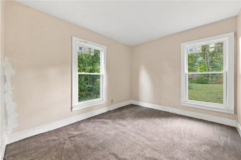 Photo 19 of 39 residential for sale in Norfolk virginia