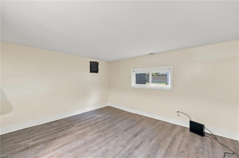 Photo 20 of 39 residential for sale in Norfolk virginia