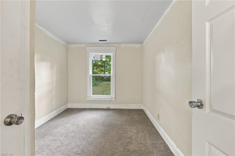 Photo 22 of 39 residential for sale in Norfolk virginia