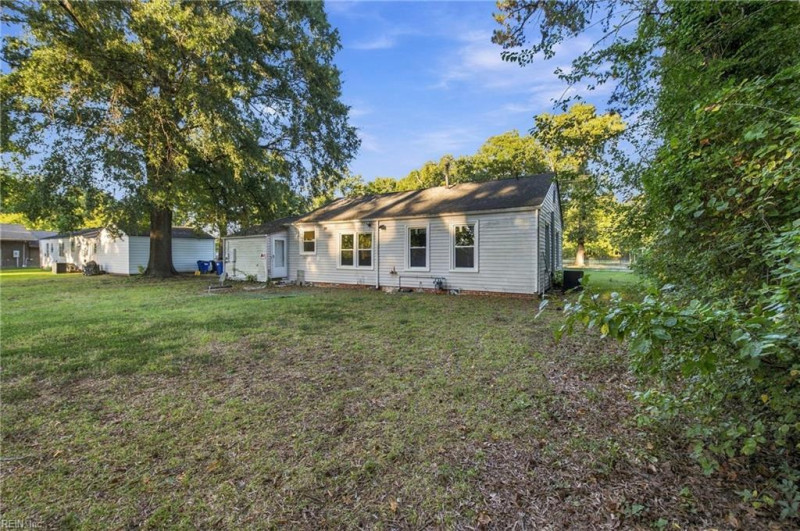 Photo 34 of 39 residential for sale in Norfolk virginia